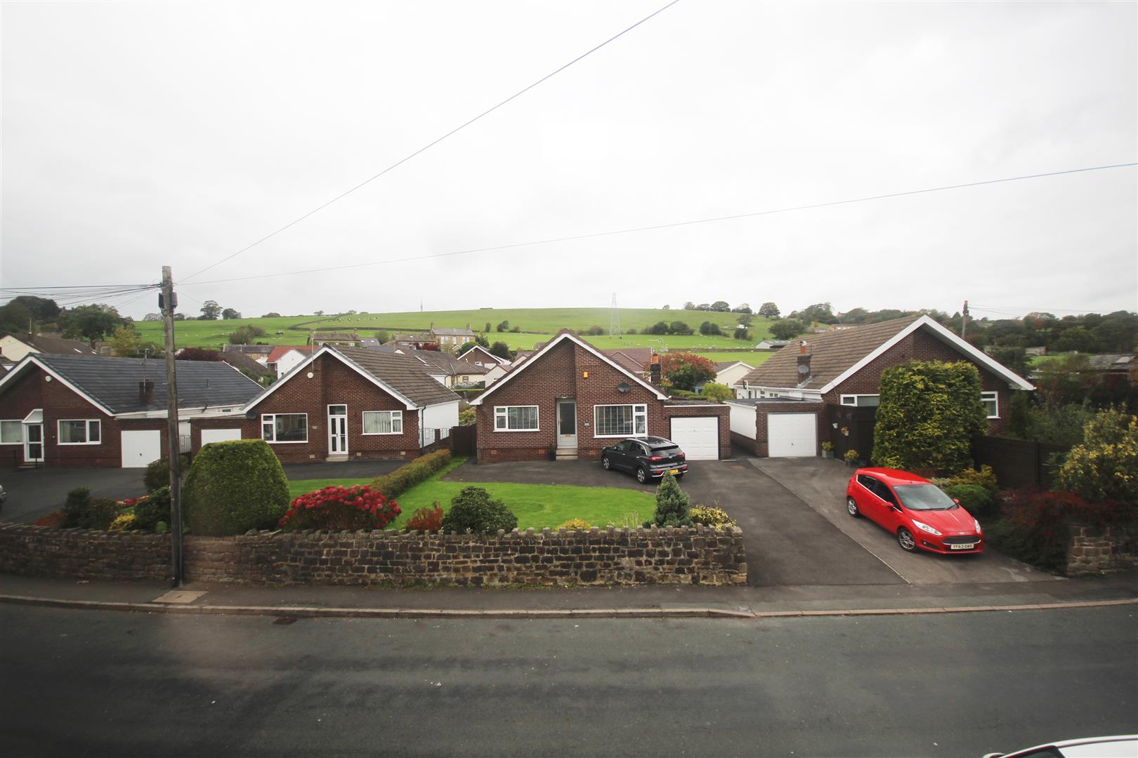 3 bedroom mid terrace house To Let in Fence - IMG_9419.jpg